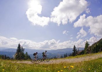 sommer_mountainbiker_ferienregion-lungau.jpg